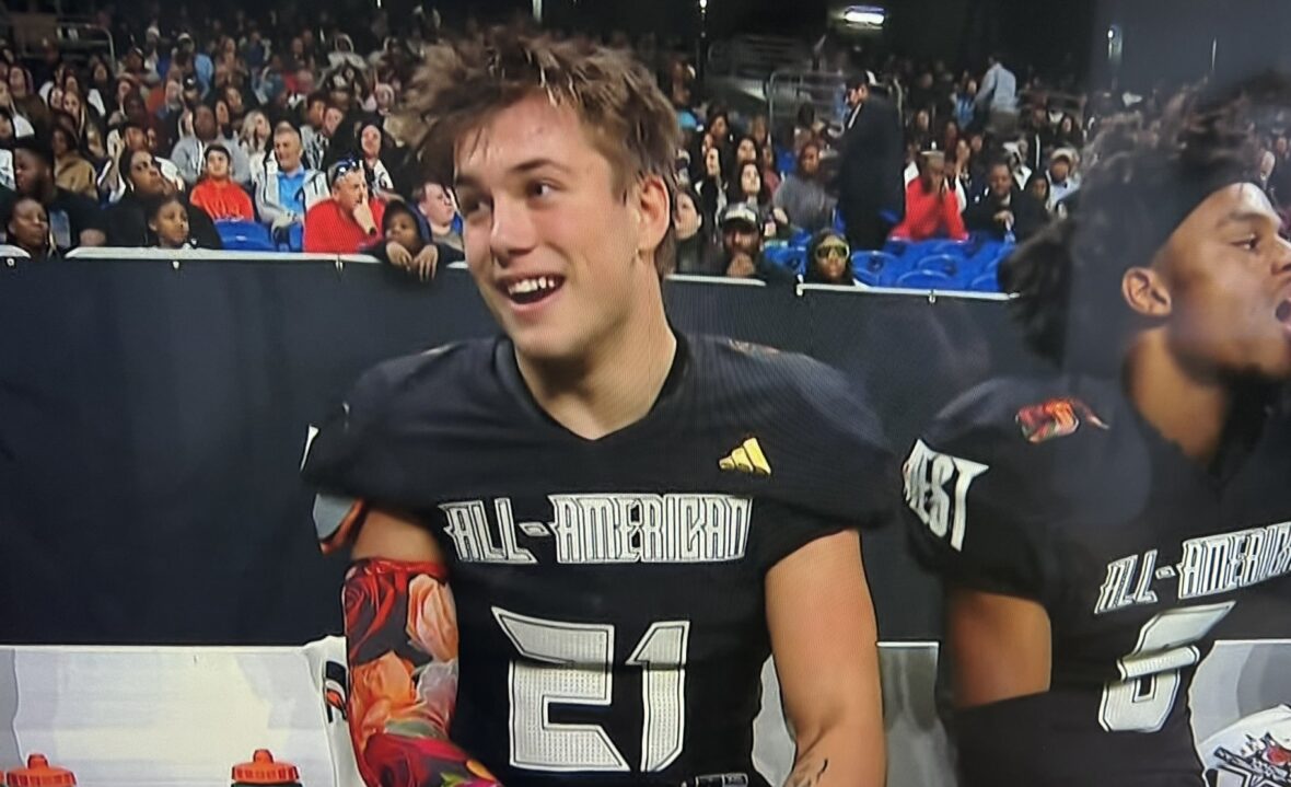 Gophers Koi Perich Snags Interception Blocks Punt In All American Bowl