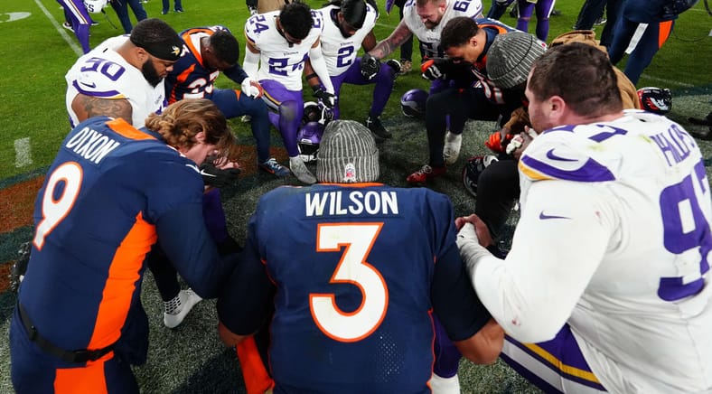 NFL: Minnesota Vikings at Denver Broncos