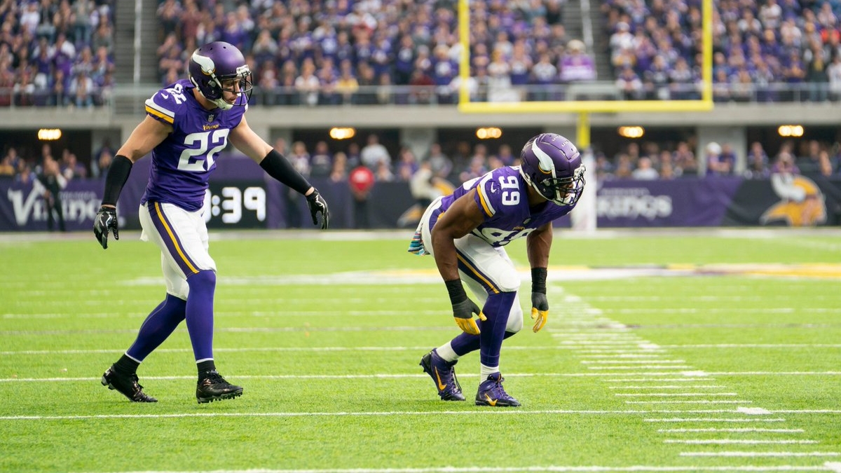 The Danielle Hunter Restructure Highlights Kwesi's Ability To Compromise -  Zone Coverage