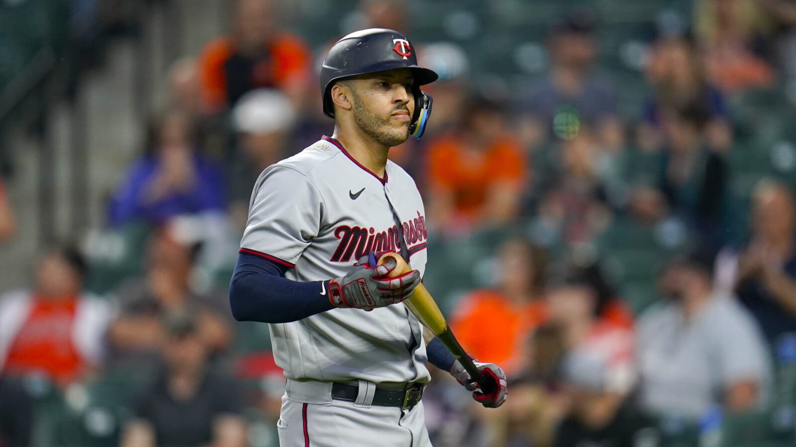 Twins' Carlos Correa tests positive for COVID-19 – KXAN Austin