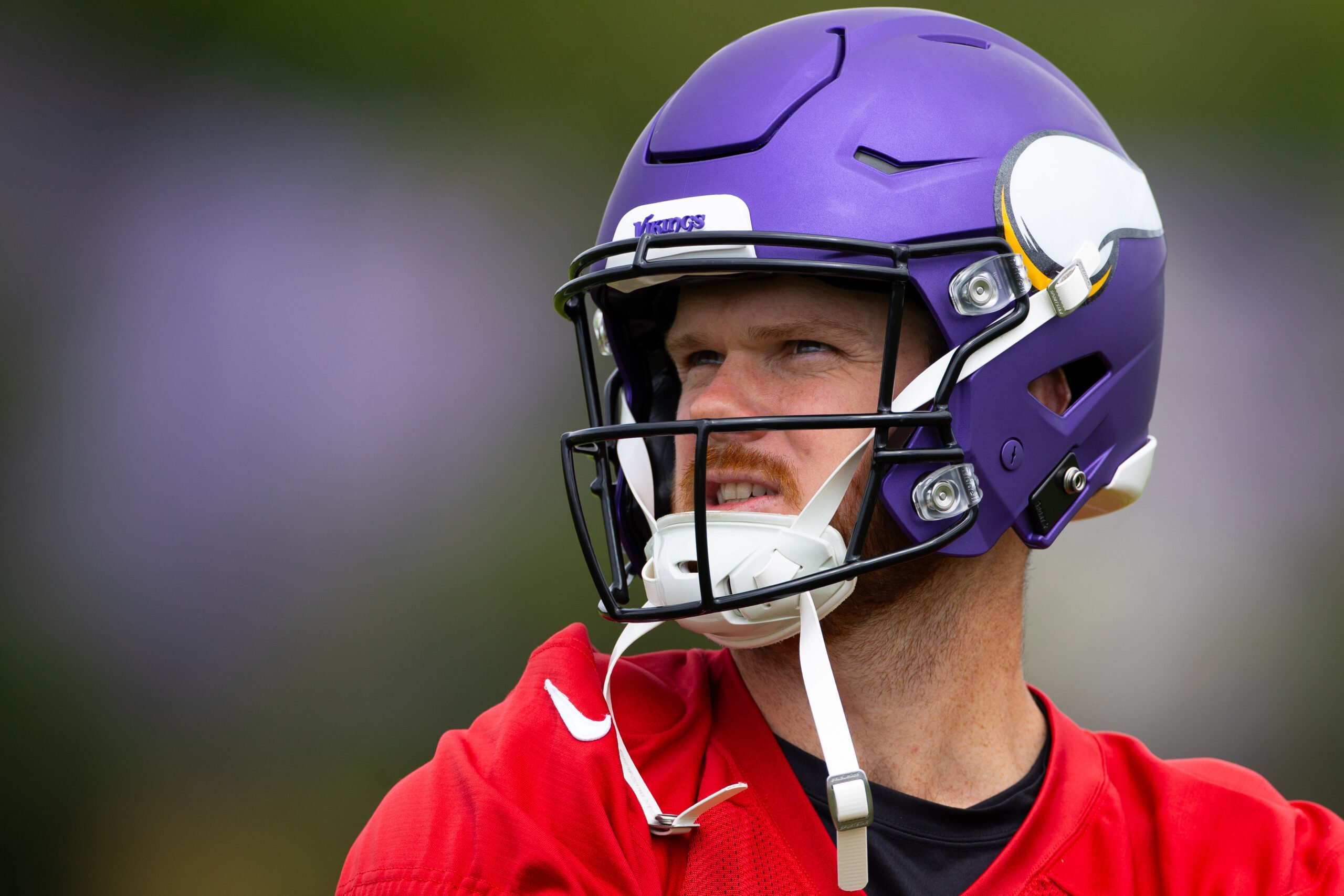 NFL Insider is Convinced Sam Darnold Will Surprise People as Vikings QB