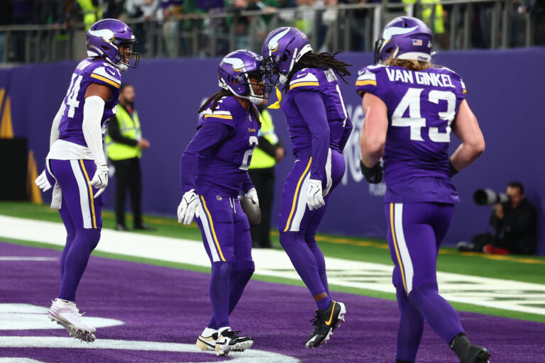 NFL: New York Jets at Minnesota Vikings