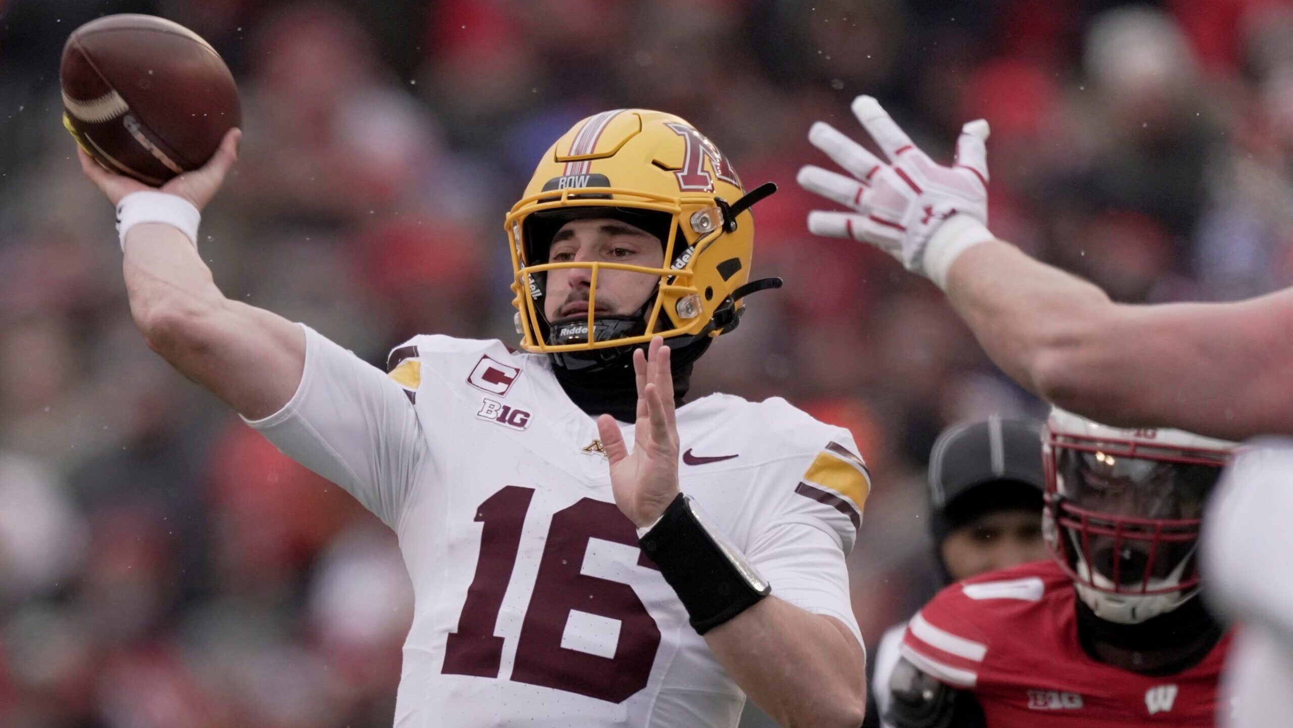 Minnesota Gophers QB Gets AllStar Bowl Upgrade