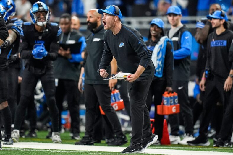 Detroit Lions offensive coordinator Ben Johnson vs the Minnesota Vikings